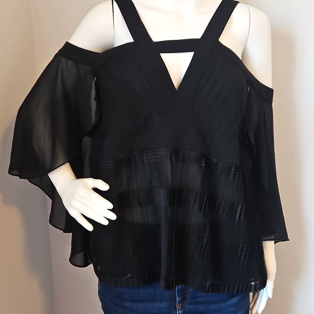 NWT Guess Blouse